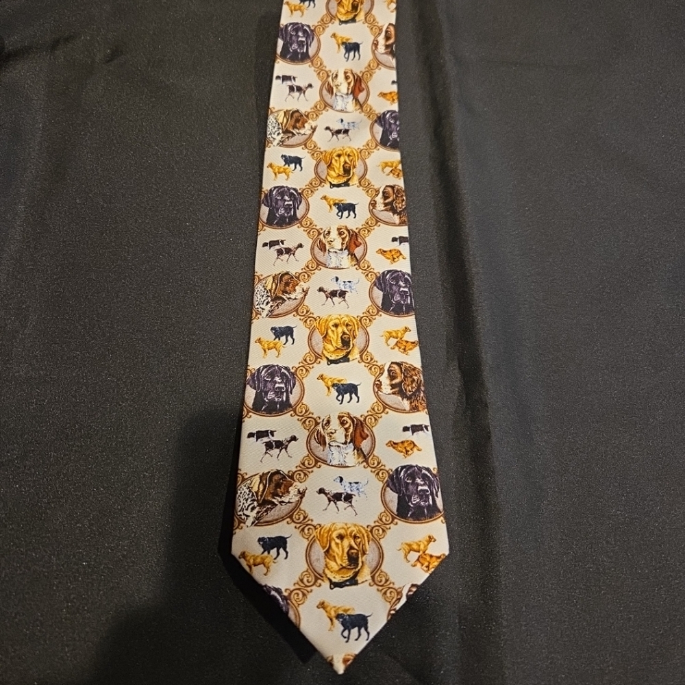 Eagle Men's Necktie Featuring Dogs, 100%Silk